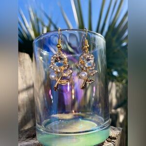 Elegant Gold Rhinestone and faux Pearl Drop Earrings